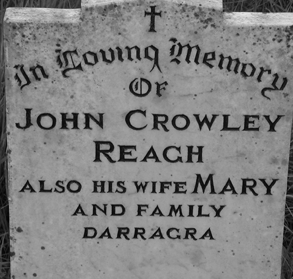 Reach, John Crowley and Mary, Darragra (COI).jpg 181.4K